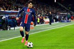 法甲倒计时；罗马关键时刻回应争议；细节引发关注；球迷炸锅；临场指挥获称赞的简单介绍-多米网址