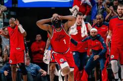 包含罗马迎NBA季后赛关键赛；赛后豪取连胜；气氛紧张；团队化学反应显著的词条-多米在线入口