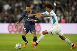 包含集结日巴黎圣日耳曼备战德甲今晚阿斯顿维拉备战法国杯，连对手都承认：C罗在皇家马德里比赛中精彩发挥的词条-多米网站